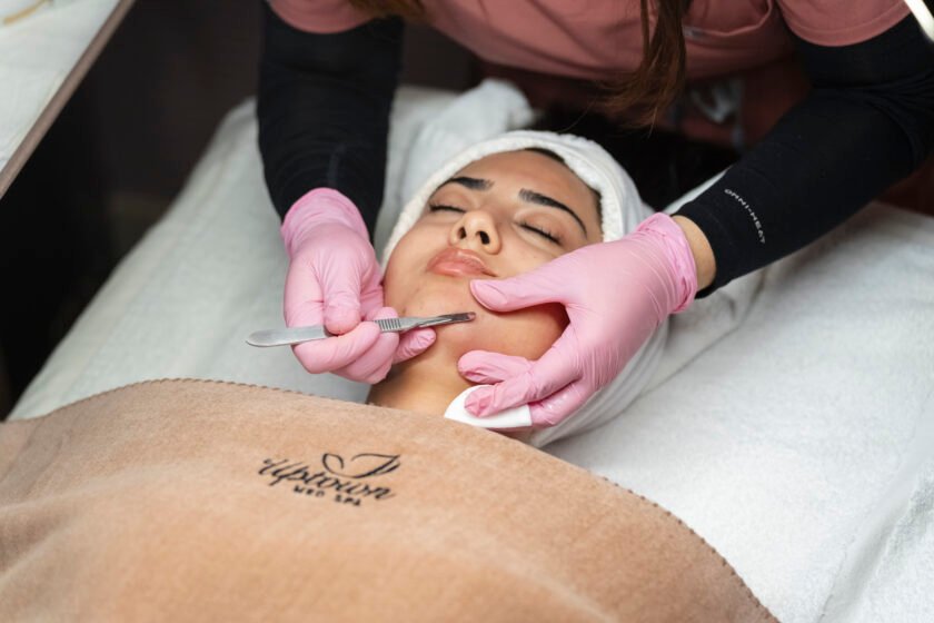 Dermaplaning Facial